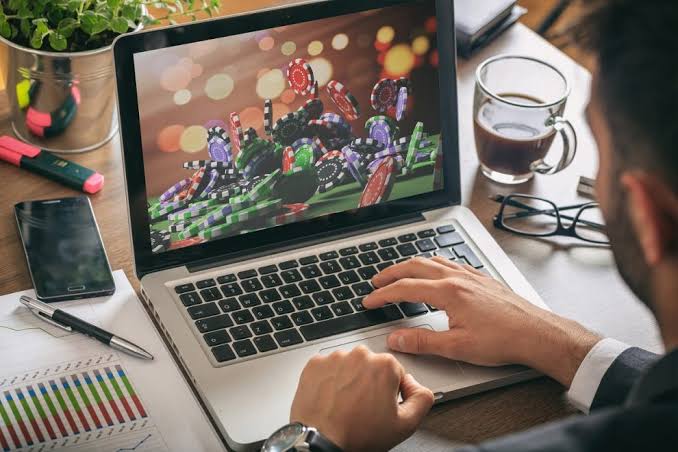 Το Καλύτερο Online Καζίνο Ο Απόλυτος Οδηγός για Παίκτες 621358474